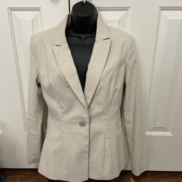 Nanette Lepore Linen Blazer - Picture 2 of 6